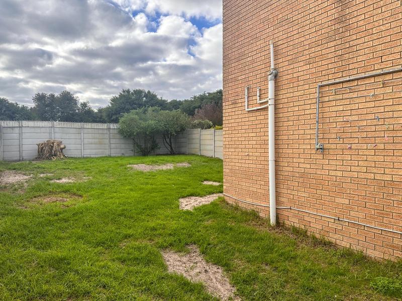 2 Bedroom Property for Sale in Protea Heights Western Cape